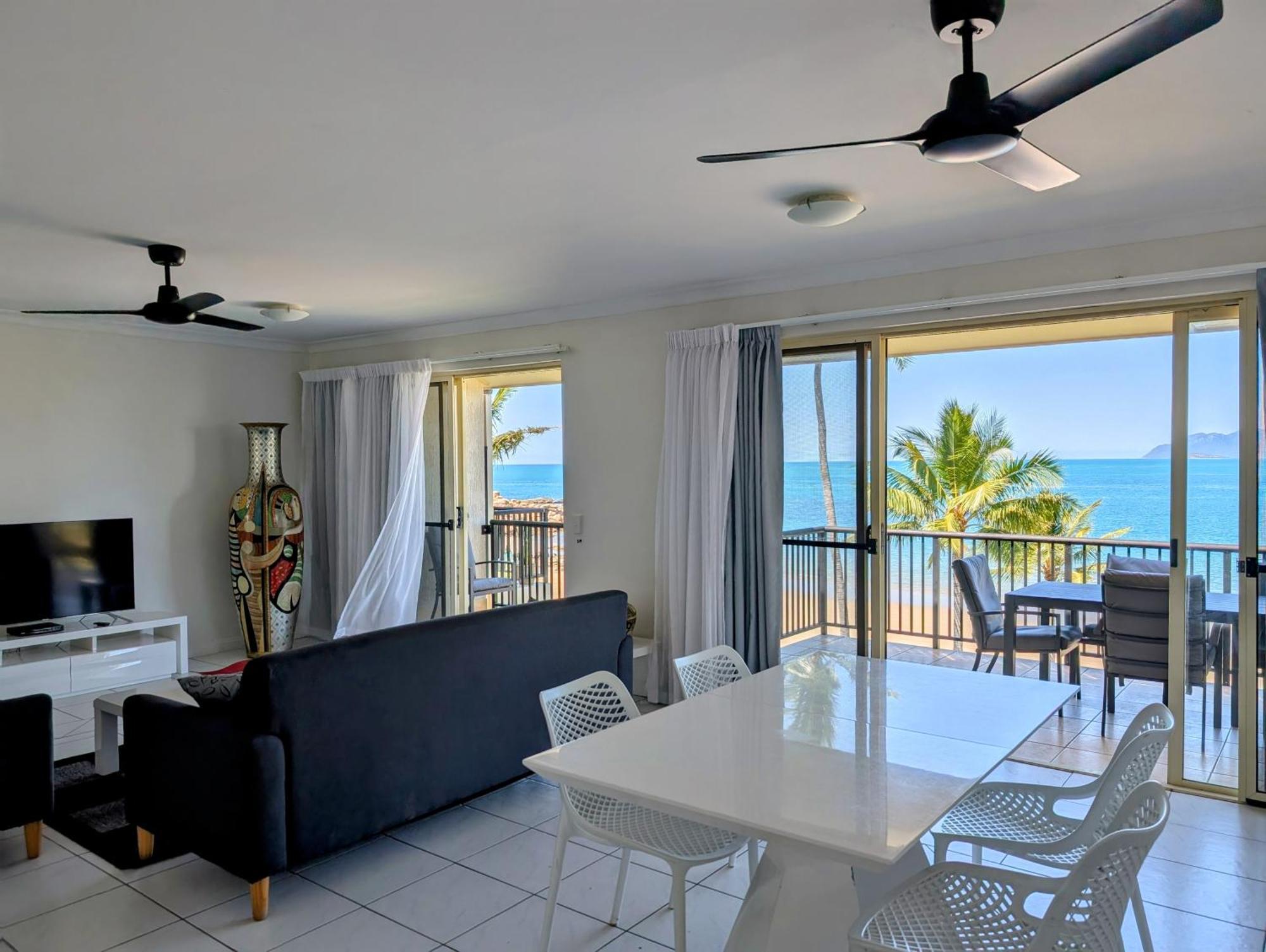 Rose Bay Resort Bowen Exterior foto