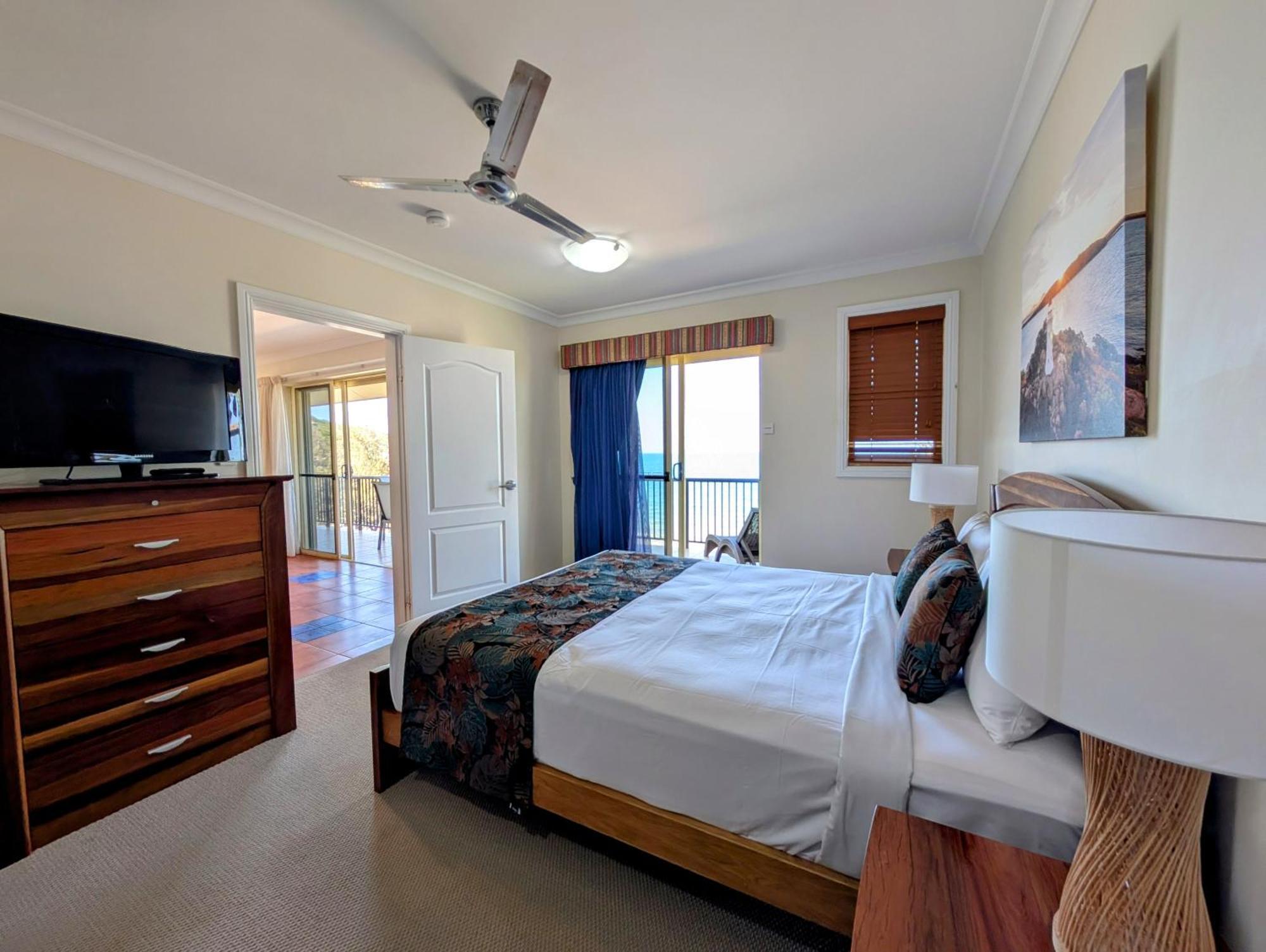 Rose Bay Resort Bowen Exterior foto