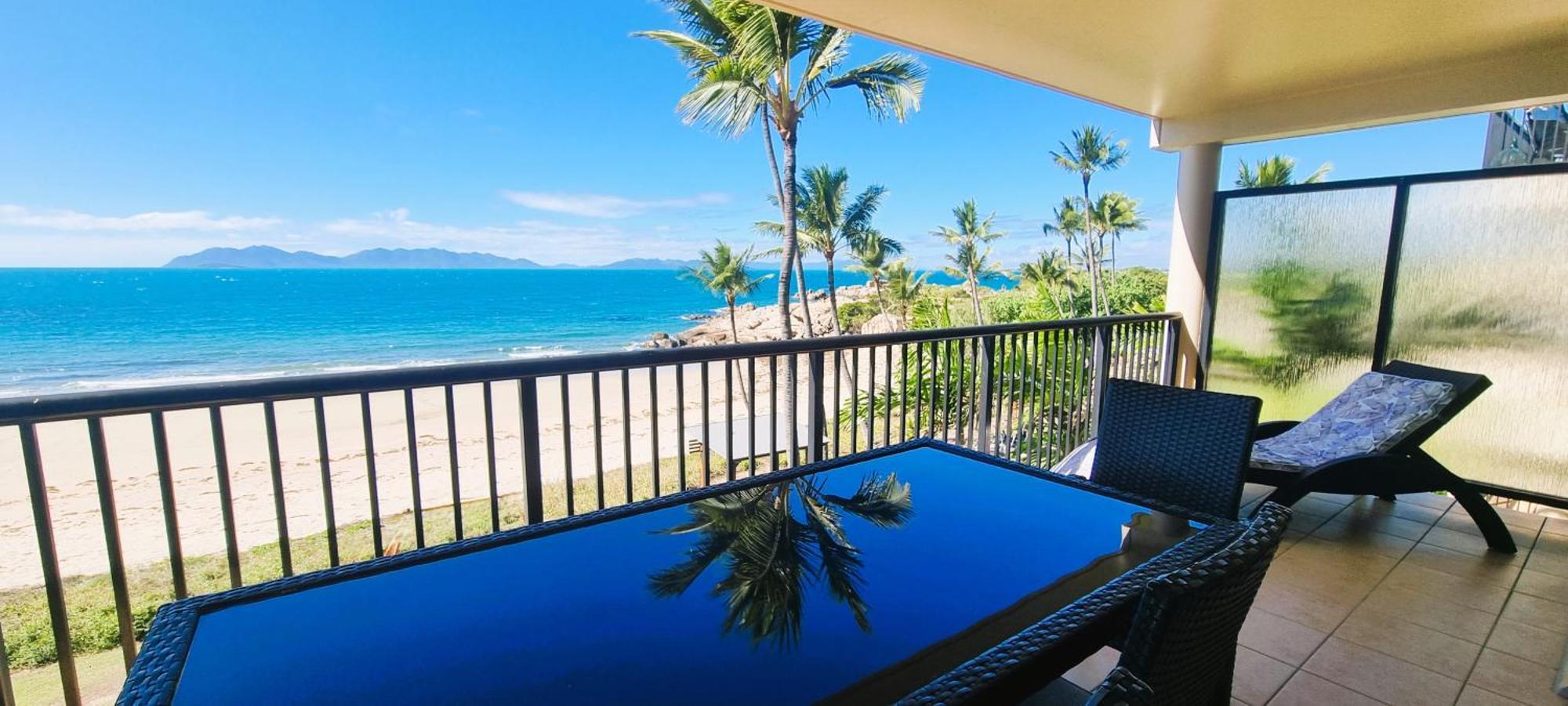 Rose Bay Resort Bowen Exterior foto