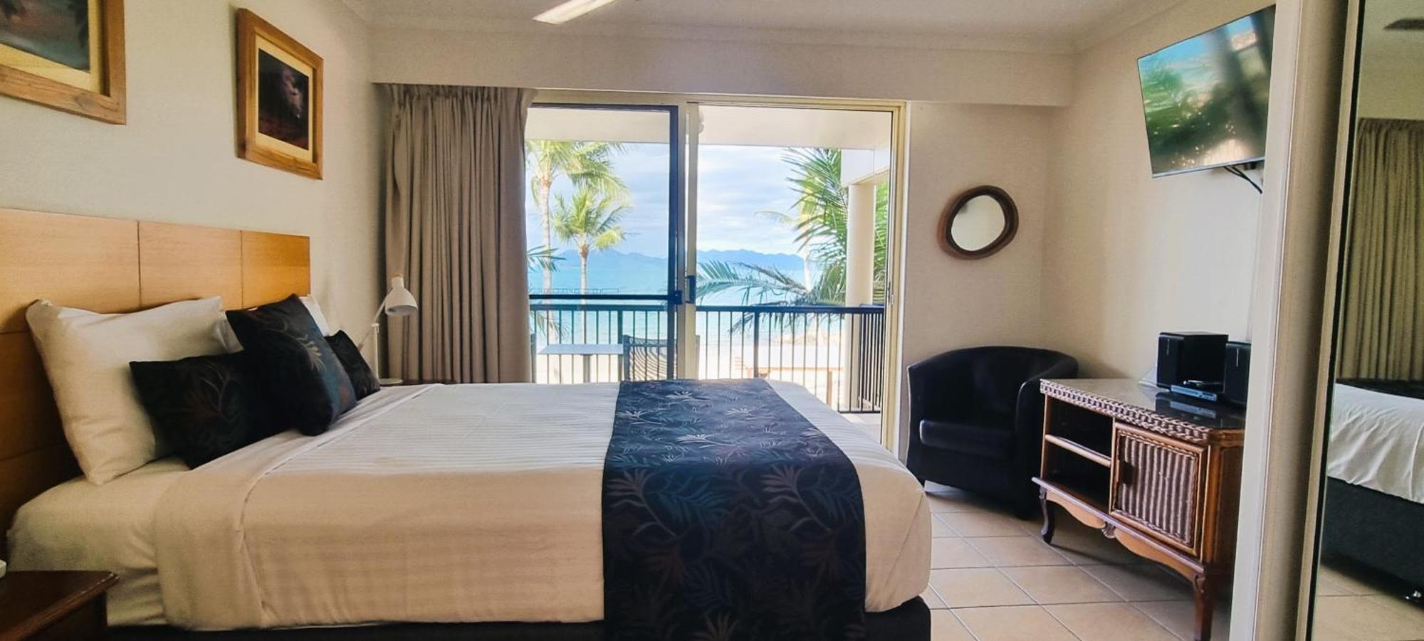 Rose Bay Resort Bowen Exterior foto