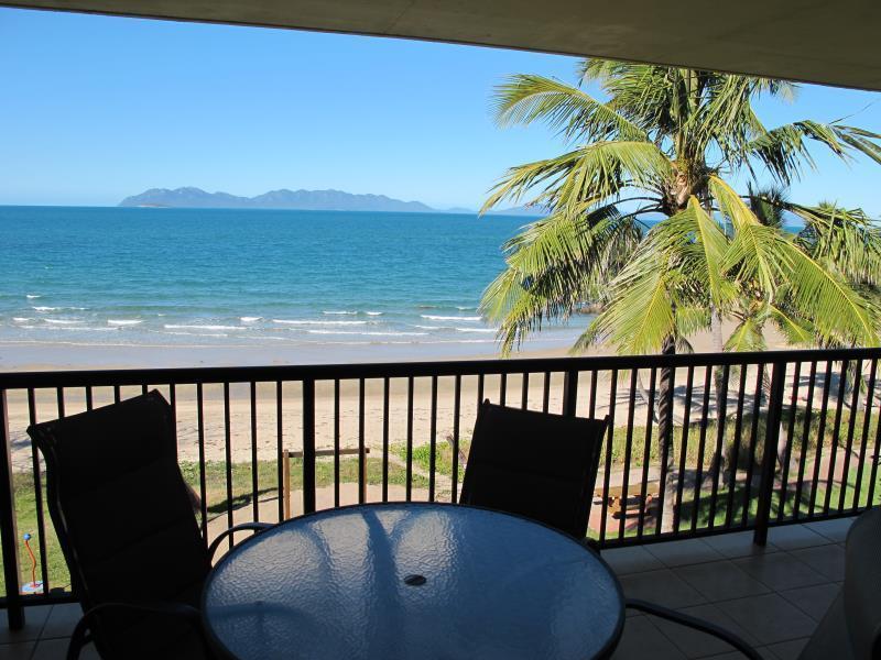Rose Bay Resort Bowen Exterior foto
