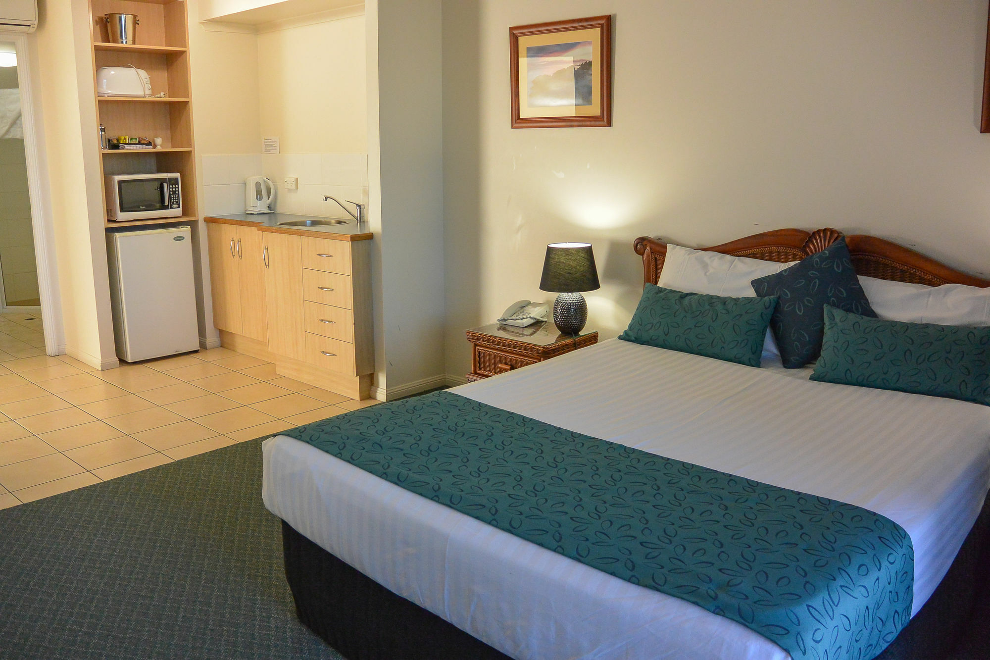 Rose Bay Resort Bowen Exterior foto
